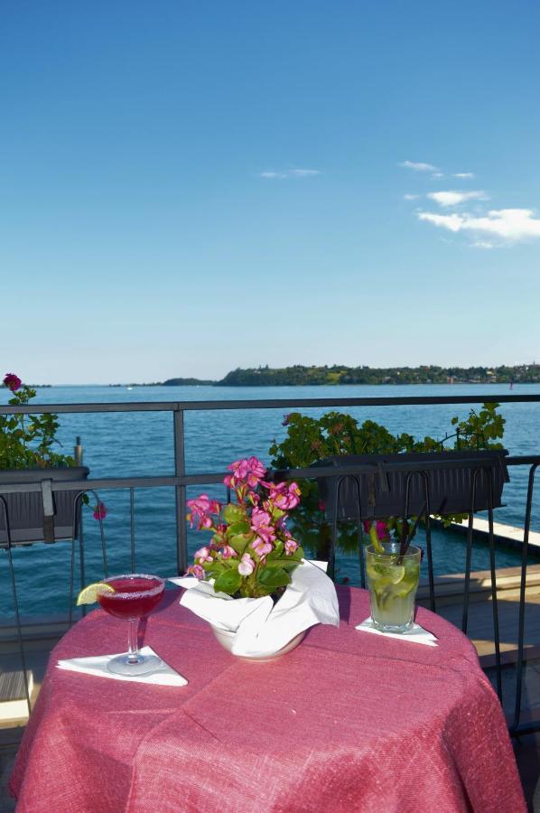 Hotel Diana Gardone Riviera Buitenkant foto